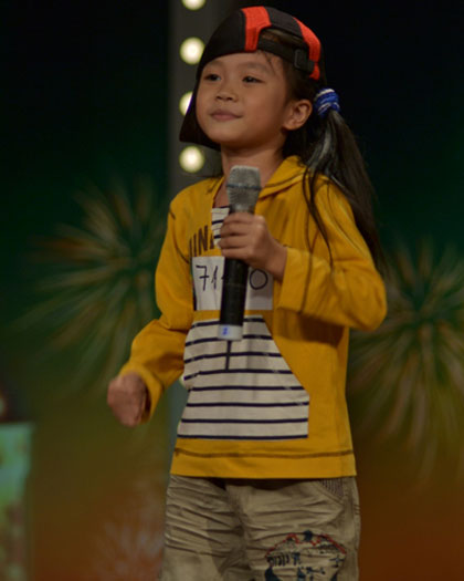 Got Talent: Thanh Tr&uacute;c g&acirc;y sốc với hit 'Con c&ograve;'