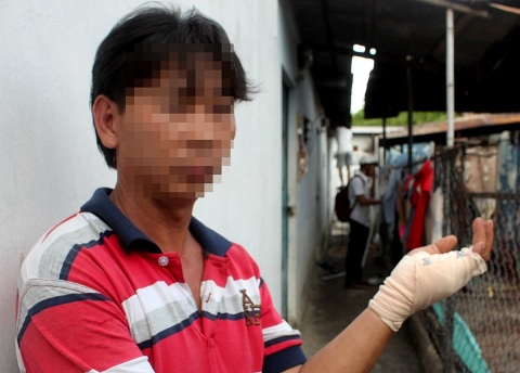 Kh&ocirc;ng được cưới vợ, con đốt nh&agrave; mẹ, ch&eacute;m anh rể