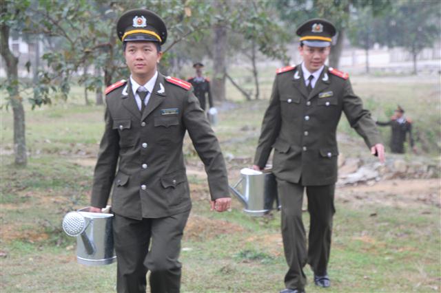 Mỗi người một công việc
