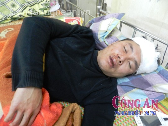  Anh Quỳnh đang điều trị tại Bệnh viện Quân y 4