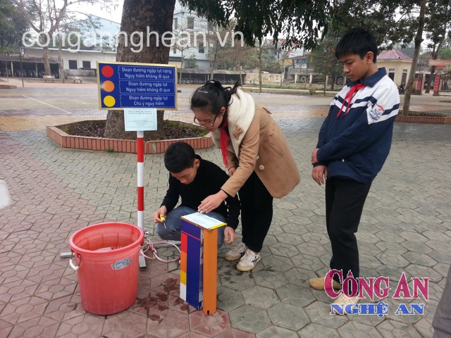 “Thiết bị cảnh báo ngập lụt trên đường bộ” đạt giải Nhất cuộc thi 