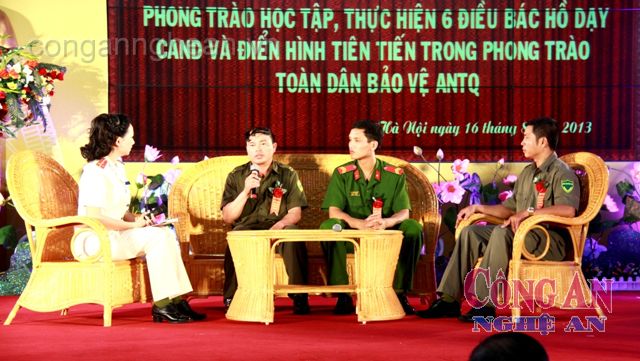 Anh Trần Văn Thiện tại Hội nghị điển hình tiên tiến  do Bộ Công an tổ chức