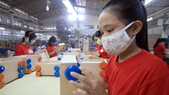 Lương đảm bảo chi trả trong cuộc sống là mong muốn của tất cả người lao động
