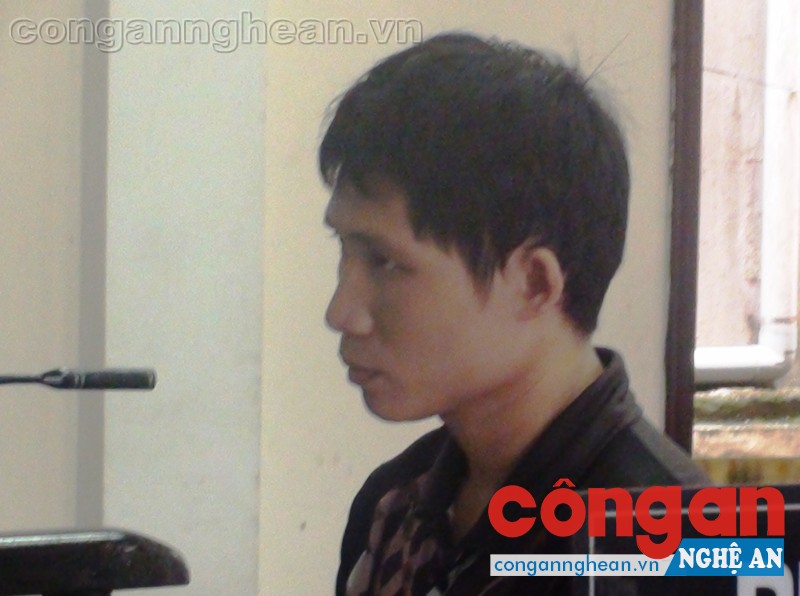 Đối tượng Huân tại tòa