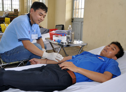 550 teachers, students take part in voluntary blood donation