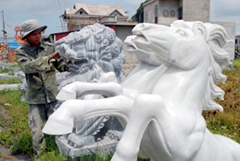 Người dân làng nghề Ninh Vân cần gạt bỏ tư duy 