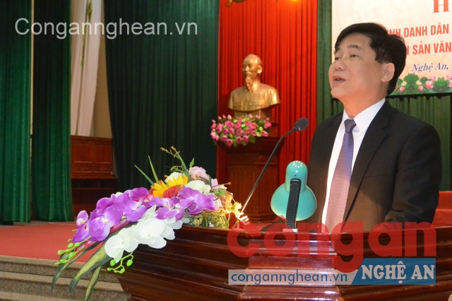 Nghệ sỹ ưu tú Tiến Dũng, Phó Giám đốc Sở VH, TT & DL thông báo kế hoạch tổ chức lễ vinh danh