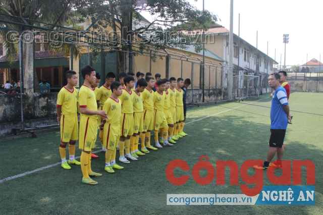 Ngay mùng 6 Tết, đội đã tập trung trở lại