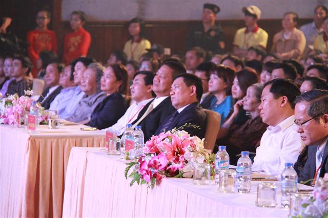 Các đại biểu tham dự đêm giao lưu