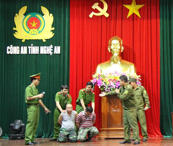 Tiểu phẩm tham dự Hội thi của Đội Công an xã giỏi huyện Nghĩa Đàn.