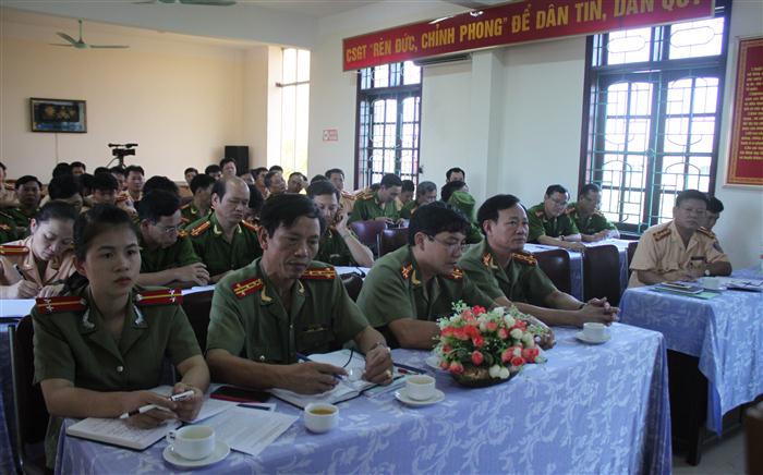 Tại hội nghị