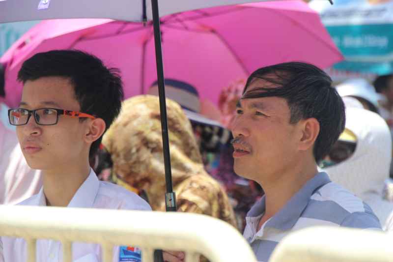 Sau ngày thi thứ 2, các phụ huynh đã bớt lo lắng hơn