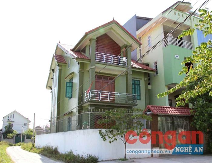   Ngôi biệt thự của Nguyễn Thị Hoàn được xây dựng trong thời               kỳ chây ì nợ