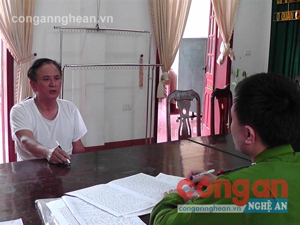 Đối tượng Phan Doãn Nghĩa  tại cơ quan điều tra