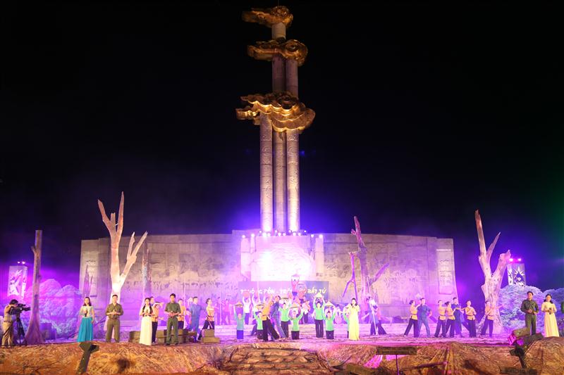 Chương trình biểu diễn nghệ thuật 