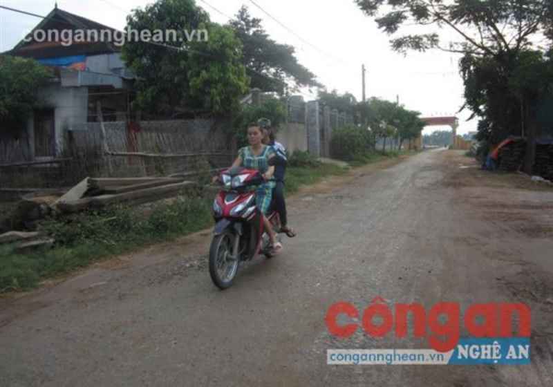 Ý thức chấp hành Luật Giao thông đường bộ của người dân nông thôn còn hạn chế 