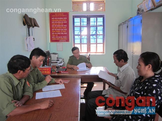 Công an xã Diễn Thịnh phối hợp với các tổ chức đoàn thể triển khai                phương án đảm bảo ANTT trên địa bàn