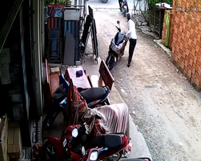 Đối tượng trộm xe máy Exciter (Ảnh minh họa).