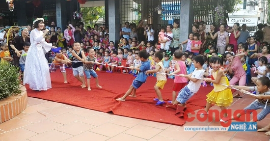 Những trò chơi dân gian luôn thu hút trẻ mầm non
