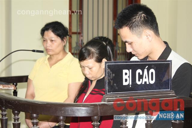 Các bị cáo tại phiên tòa