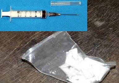 Thu giữ 0,35 gam hêrôin và 1 bơm kim tiêm (Ảnh minh họa)