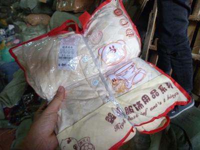  Hàng hóa nhập lậu không có hóa đơn chứng từ (Ảnh minh họa)