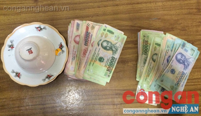Tang vật vụ án