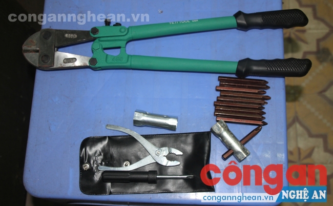 Tang vật vụ án