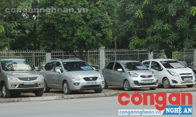 Dịch vụ cho thuê xe tự lái tiềm ẩn nhiều rủi ro, phức tạp