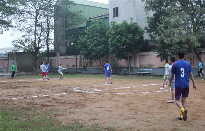 Các vận động viên tham gia thi đấu.