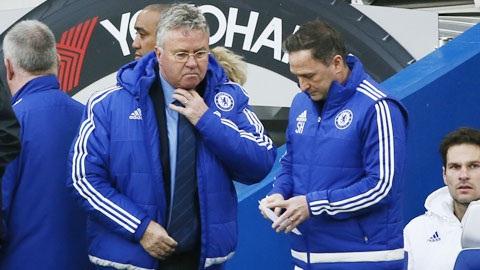 Chelsea đang chờ phép lạ từ Hiddink