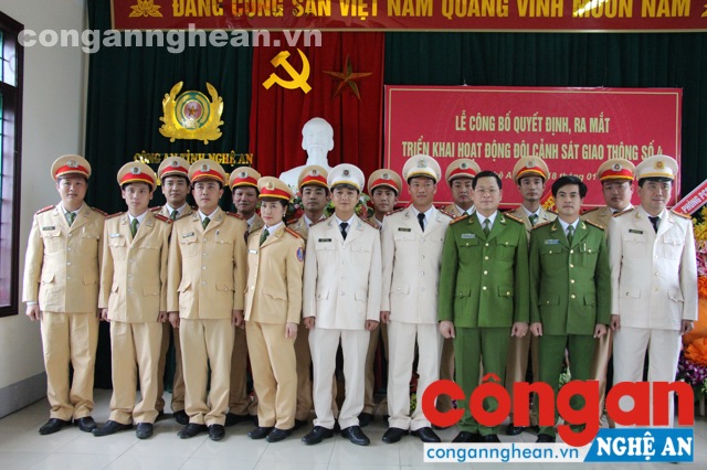 Ra mắt Đội CSGT số 4