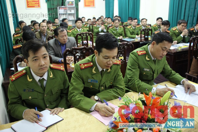 Đại biểu tham dự hội nghị
