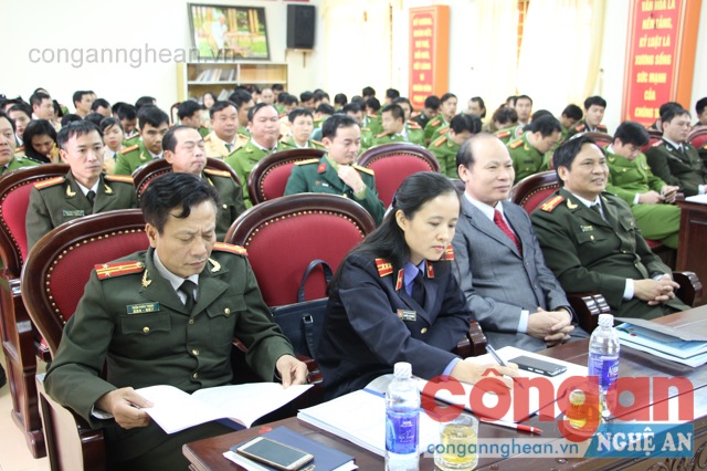 Đại biểu tham dự hội nghị