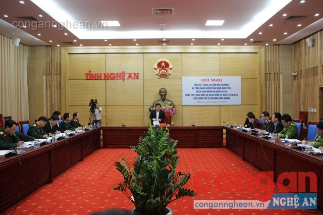 Toàn cảnh hội nghị