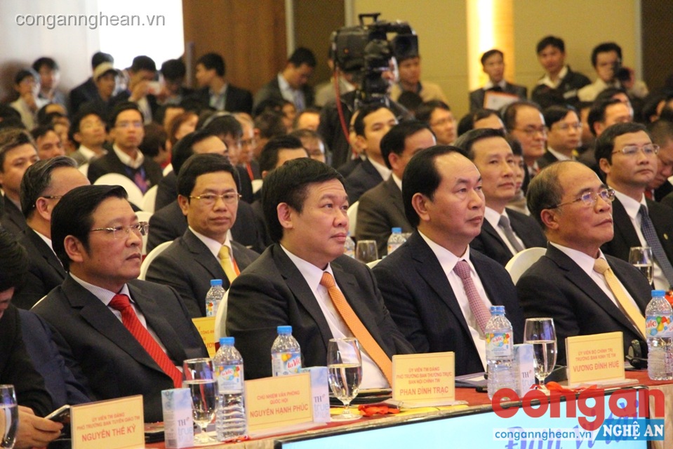 Các đại biểu tham dự