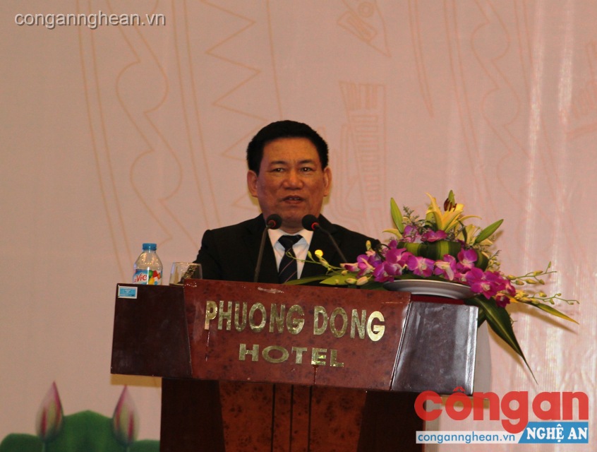 Bí thư Tỉnh ủy Hồ Đức Phớc phát biểu cảm ơn sự quan tâm của lãnh đạo Đảng, Nhà nước, các nhà đầu tư và BIDV đã đồng hành cùng Vì sự phát triển của Nghệ An thời gian qua