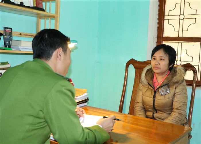 Đối tượng Hoàng Thị Cảnh tại cơ quan điều tra