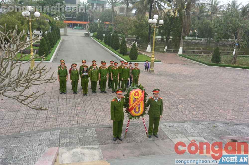 Thành kính tri ân