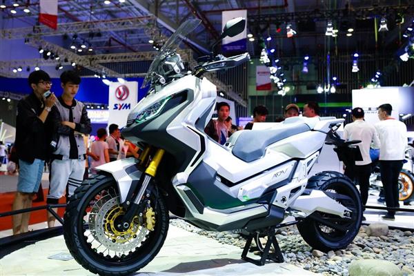 Honda City – ADV Concept là ý tưởng về loại phương tiện tạo trải nghiệm cảm giác lái xe địa hình, phiêu lưu ngay trong lòng thành phố.