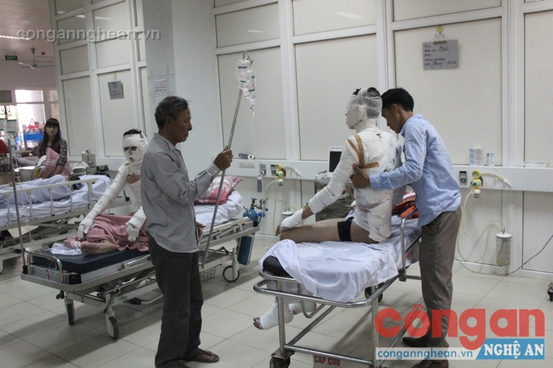 Các bệnh nhân được điều trị tại bệnh viện Hữu Nghị Đa Khoa Nghệ An