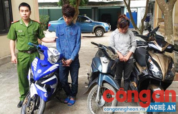 2 đối tượng Nguyễn Văn Huy, Nguyễn Thị Nhật và tang vật vụ án 