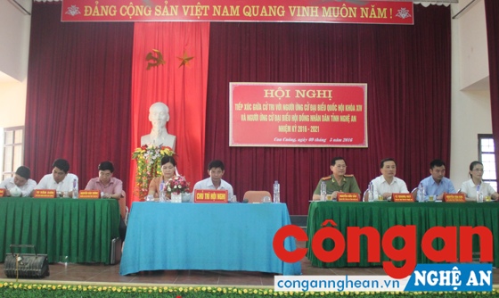 Các đại biểu tại hội nghị