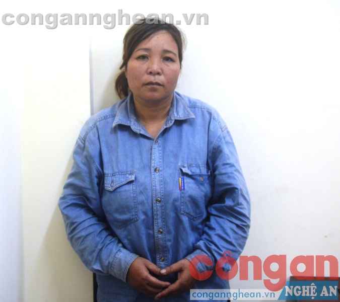 Đối tượng Tôn Thị Hải Yến tại cơ quan công an