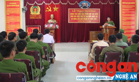 Toàn cảnh buổi trao thưởng