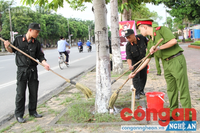 ĐVTN Phòng Cảnh sát Cơ động luôn là lực lượng xung kích trong mọi hoạt động xã hội