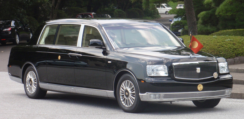 Toyota Century Royal