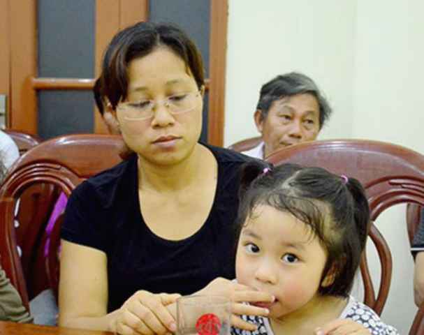Vợ con Đại tá Trần Quang Khải