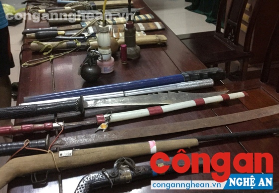 Tang vật vụ án.