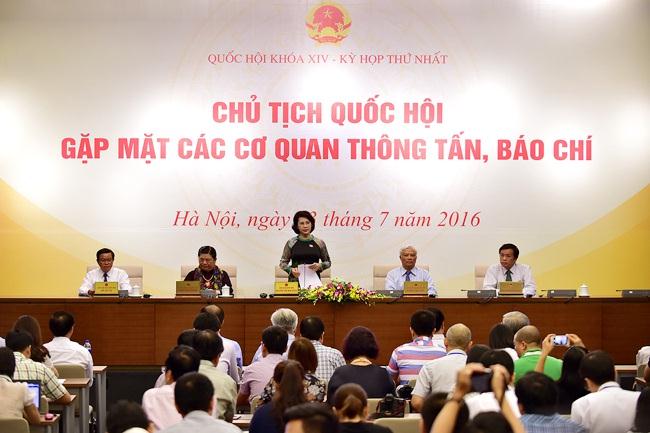 Chủ tịch Quốc hội mong các cơ quan thông tấn, báo chí, các nhà báo tiếp tục đồng hành với Quốc hội